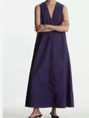 COS Sleeveless A line V-Neck Navy Maxi Dress